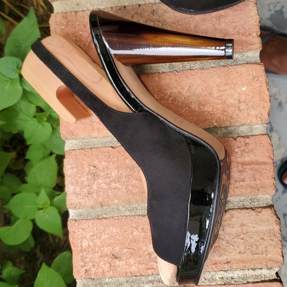 Taryn Rose Shoes - Taryn Rose peep toe heels